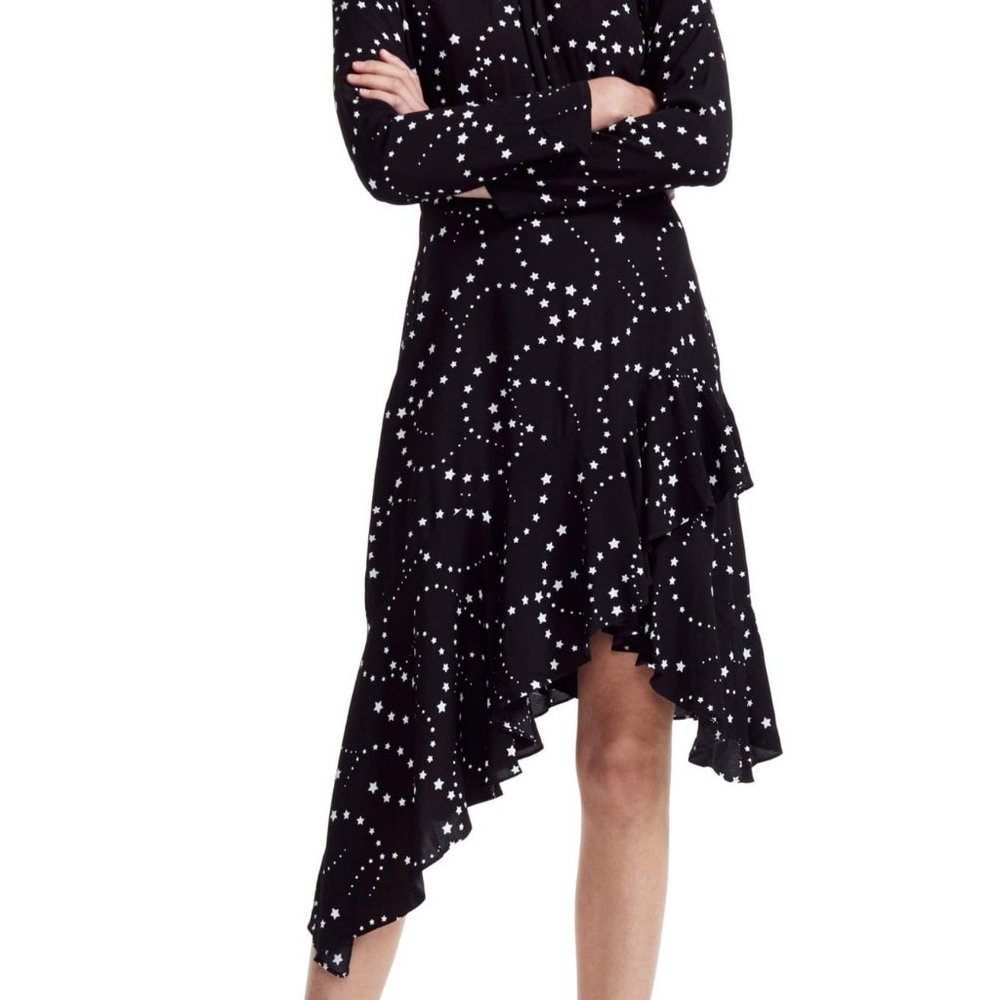 Ruffle-trimmed star-print crepe dress